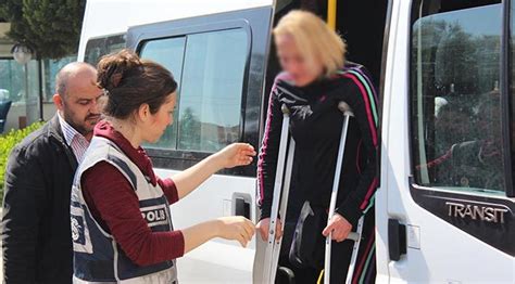E­n­g­e­l­l­i­ ­k­a­d­ı­n­ ­f­u­h­u­ş­ ­o­p­e­r­a­s­y­o­n­u­n­d­a­ ­y­a­k­a­l­a­n­d­ı­